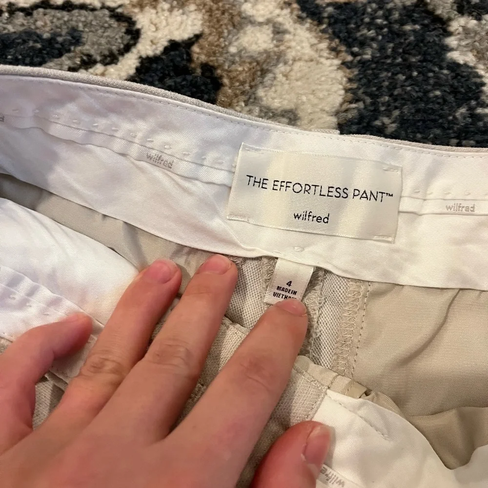 Aritzia Wilfred the effortless pant shorts
4 - Picture 3 of 6